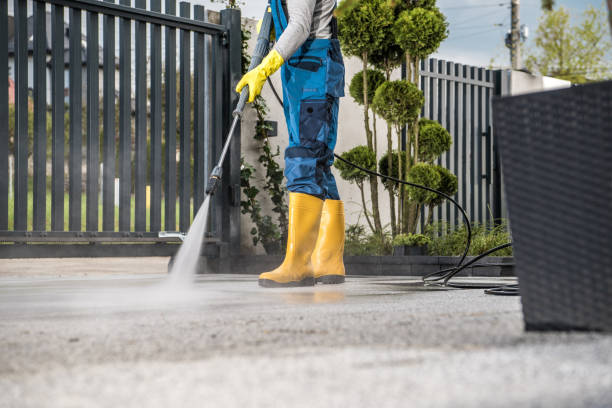 Best Gas Station Cleaning  in Five Points, FL